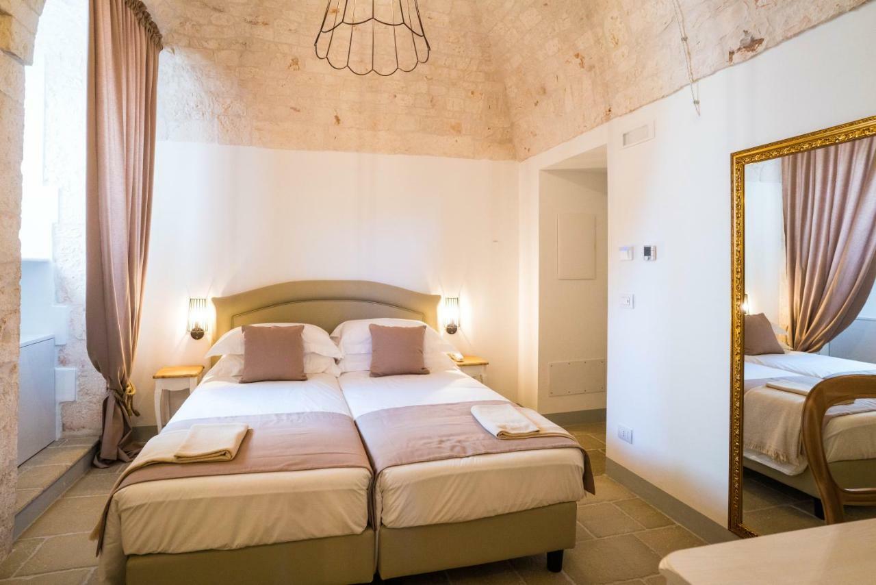Borgo Cozzana Bed & Breakfast Monopoli Bagian luar foto