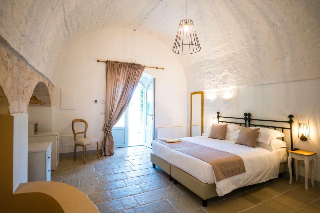 Borgo Cozzana Bed & Breakfast Monopoli Bagian luar foto