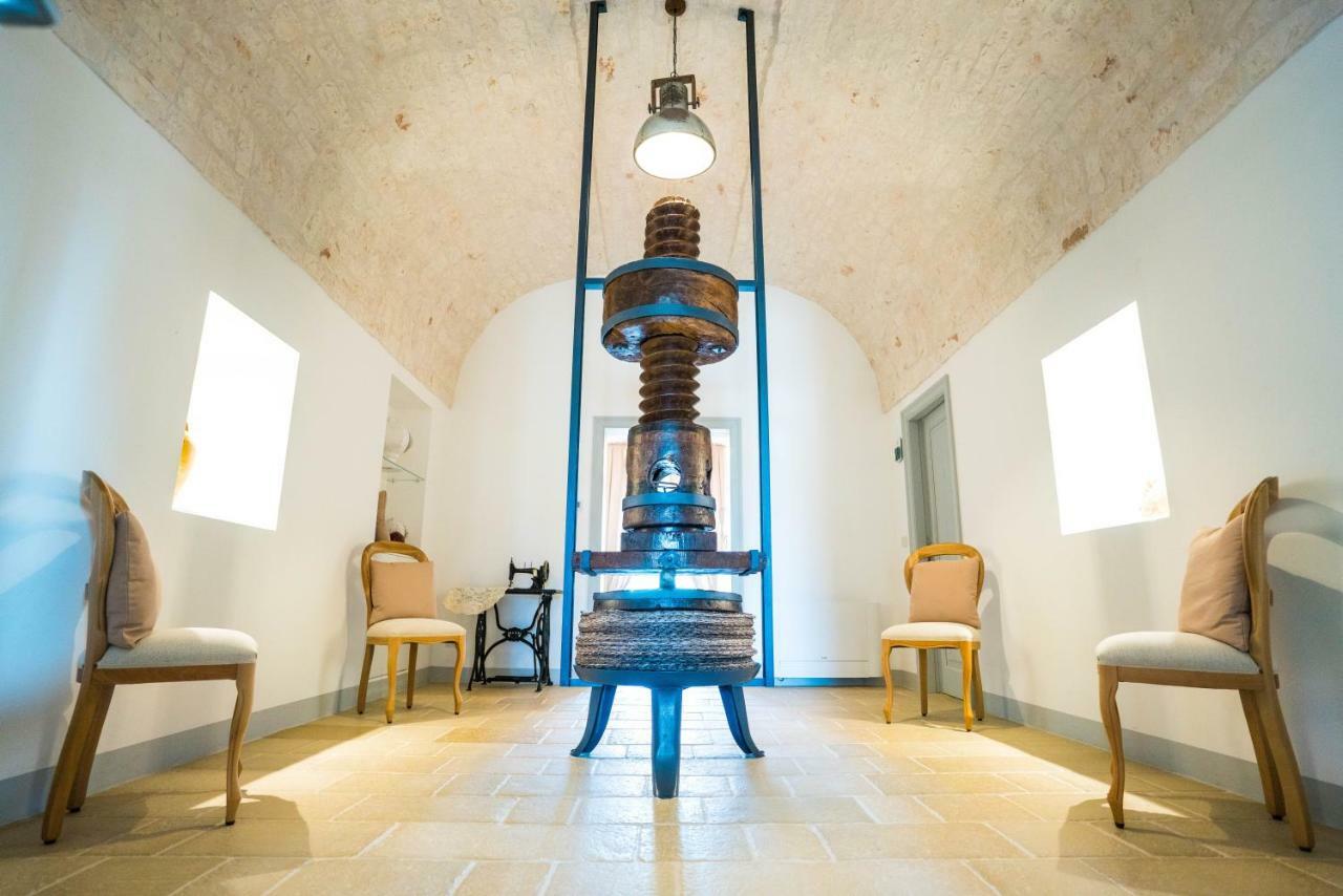 Borgo Cozzana Bed & Breakfast Monopoli Bagian luar foto
