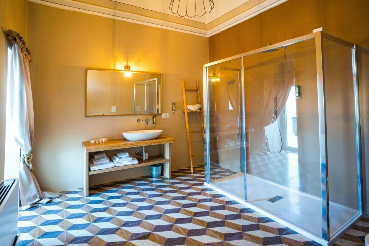 Borgo Cozzana Bed & Breakfast Monopoli Bagian luar foto